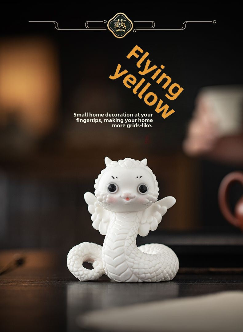 Ceramic little white snake soaring to the top creative boutique tea pet ornaments cute zodiac tea toy tea table mascot gift