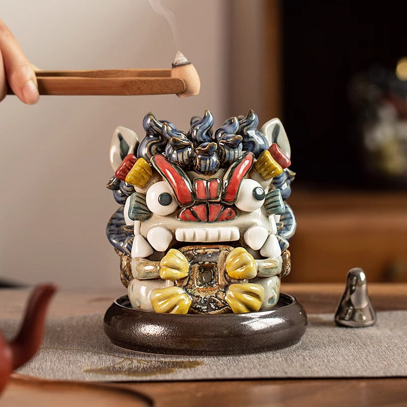 Backflow incense burner ceramic Pixiu ornaments to protect the house and attract wealth, a pair of lovely patriotic creative housewarming gifts and practical