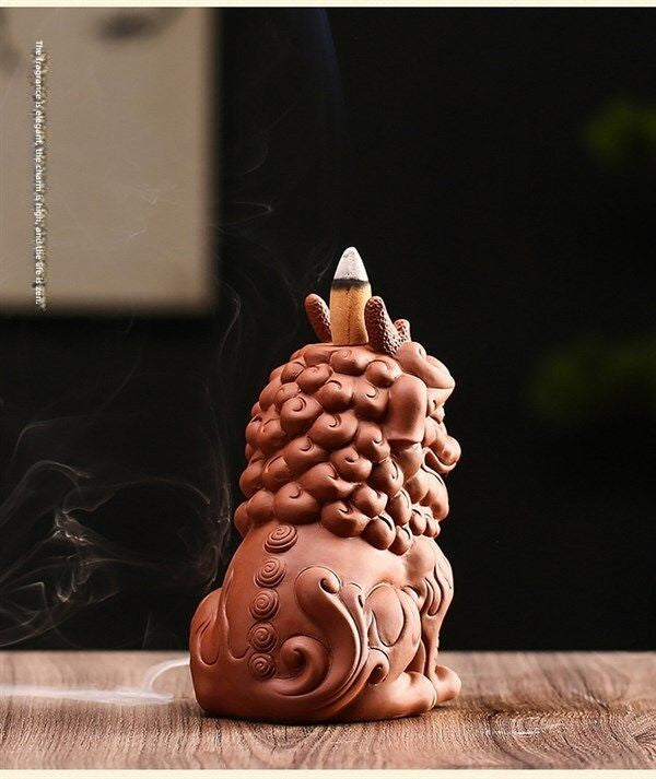 Creative backflow incense burner sandalwood burner Pixiu purple sand tea pet ornaments boutique tea table Kung Fu tea set accessories