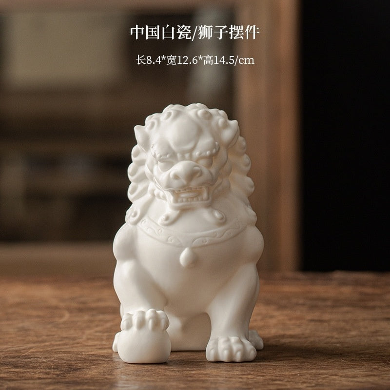 White ceramic ornaments living room tea pet porch tea room tea table office Chinese antique shelf decoration ceramic lion