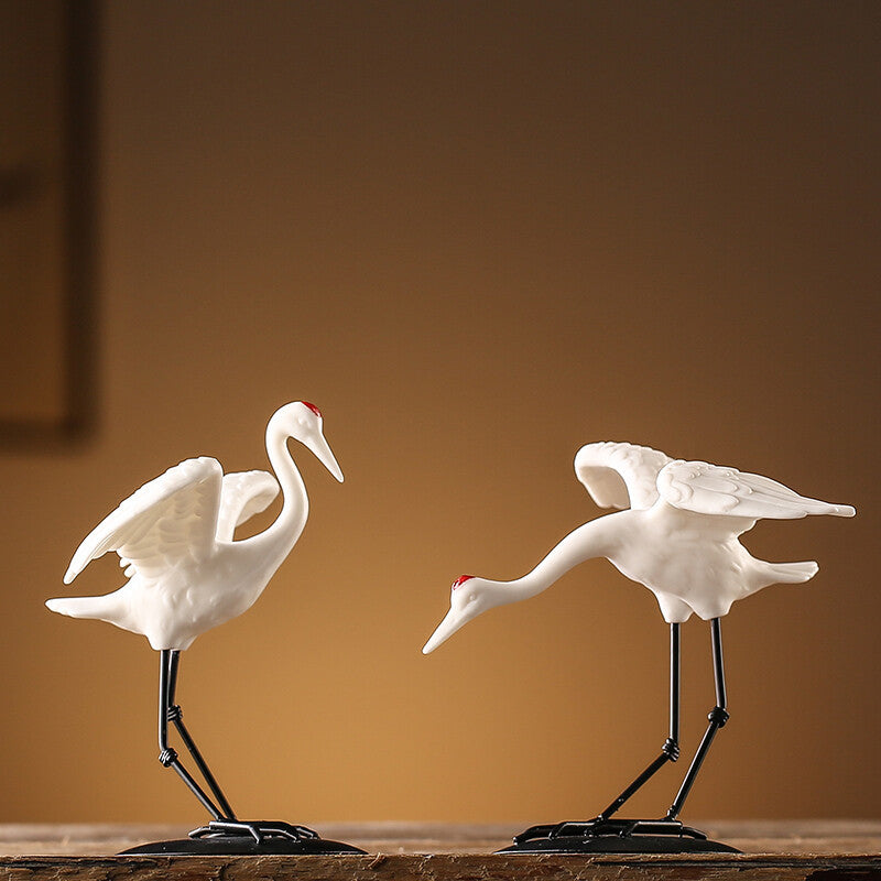 Creative Dehua white porcelain crane boutique can be raised tea pet ornaments office living room study desktop decoration gift