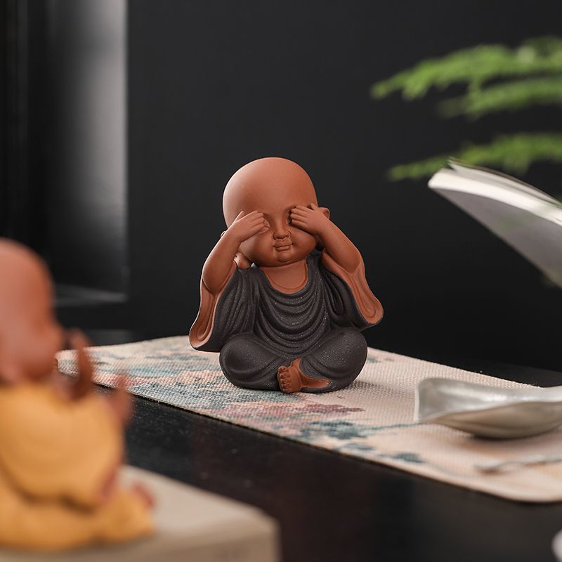 Chinese Zen Three Little Monks Cute Characters Ceramic Home Furnishings Office Desktop Zen Tea Pet Furnishings