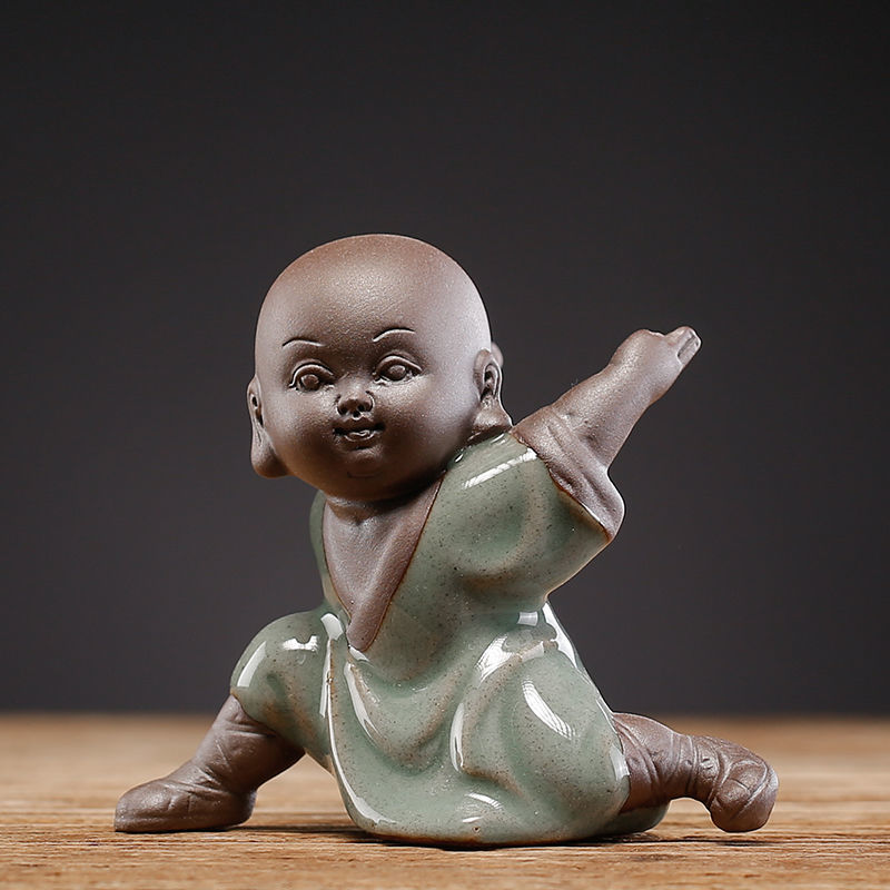 Tea pet ornaments ceramic kung fu little monk boutique can be raised high white porcelain sand mining living room decoration tea utensils table accessories