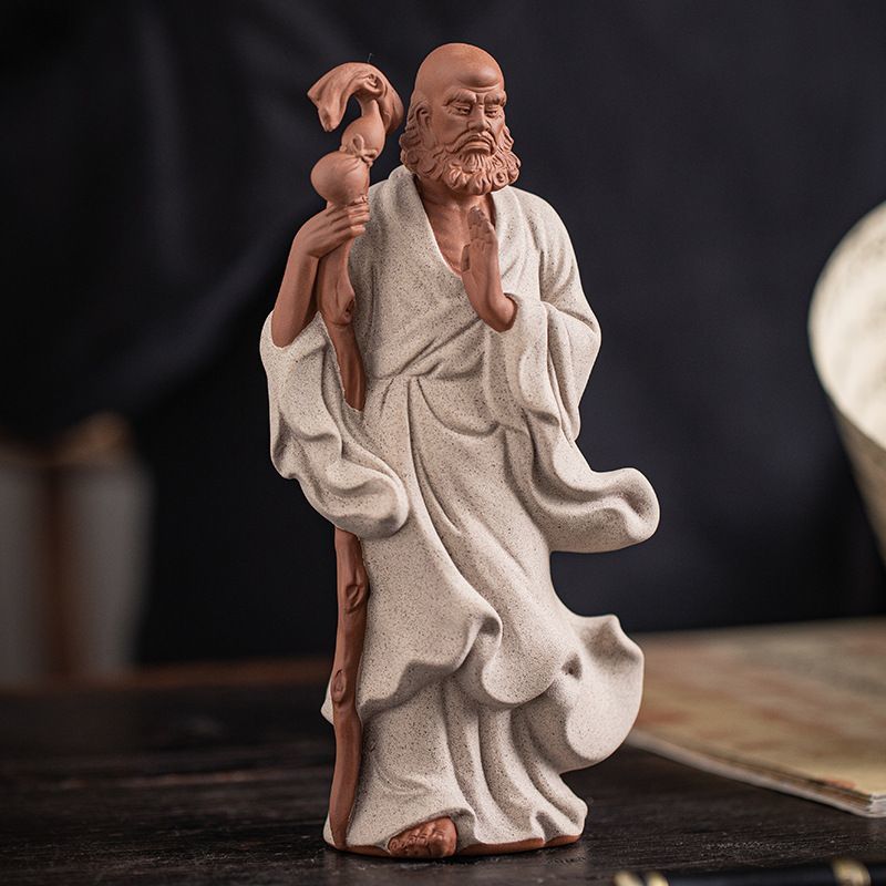 Zen ceramic sculpture of Bodhidharma, a figure on the desktop, a tea pet for the living room, a tea room, a shelf for decoration