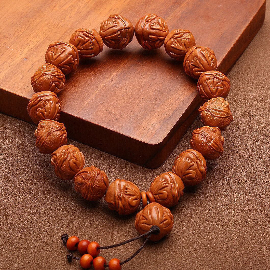 Dragon pattern wild natural peach kernel golden toad bracelet jewelry play men and women couples universal carving gift bracelet