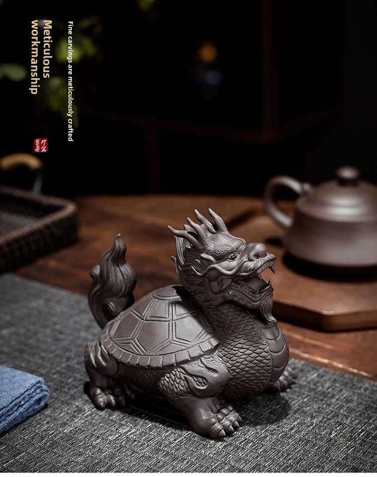 Purple sand tea pet ornaments can be used for home use to attract wealth, dragon turtle, pixiu, golden toad, office tea toys, fine tea ceremony accessories