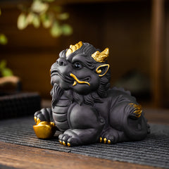 High-grade purple sand tea pet Pixiu to attract wealth and treasure ornaments can be raised tea table tea table tea ceremony ornaments purple sand ornaments