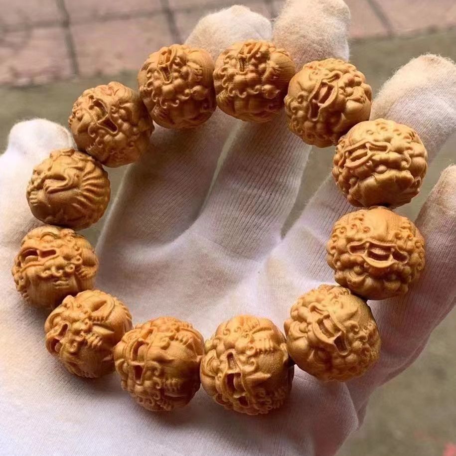 Taihang thuja zodiac bracelets, thuja carvings, pixiu Buddhist beads, hand-held bracelets, thuja wood dragon beads bracelets