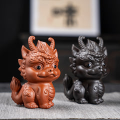 [Exquisite workmanship] Zisha tea pet dragon ornaments can attract wealth and can be used to raise fine tea and play with dual-purpose tea tables, personalized twelve zodiac dragon tea pet ornaments