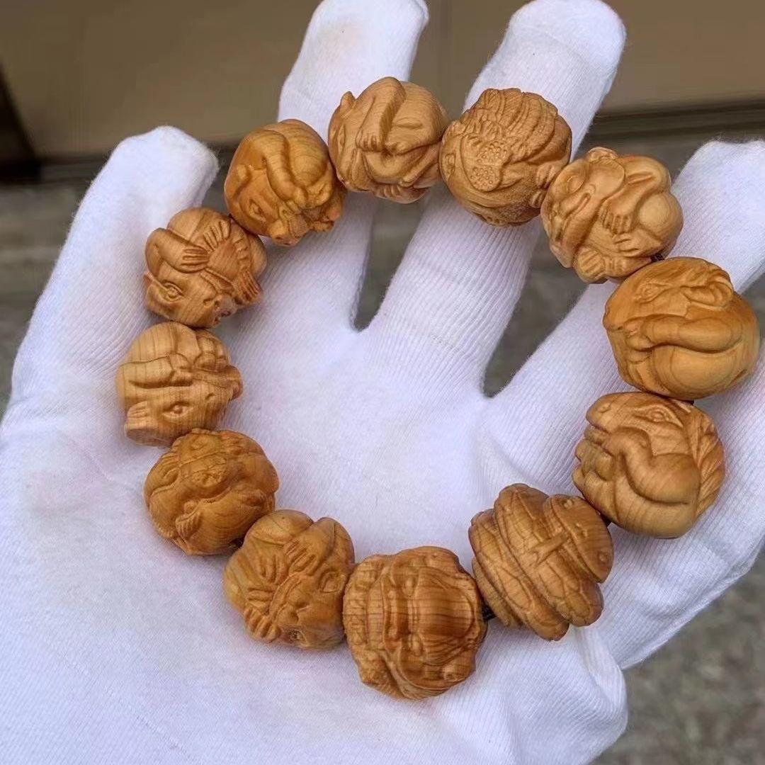 Taihang thuja zodiac bracelets, thuja carvings, pixiu Buddhist beads, hand-held bracelets, thuja wood dragon beads bracelets