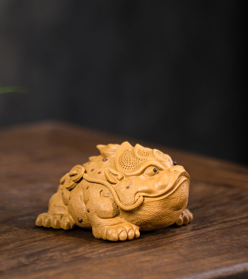 Yixing purple clay tea pet ornaments high-end purple clay three-legged golden toad fortune tea pet can be raised