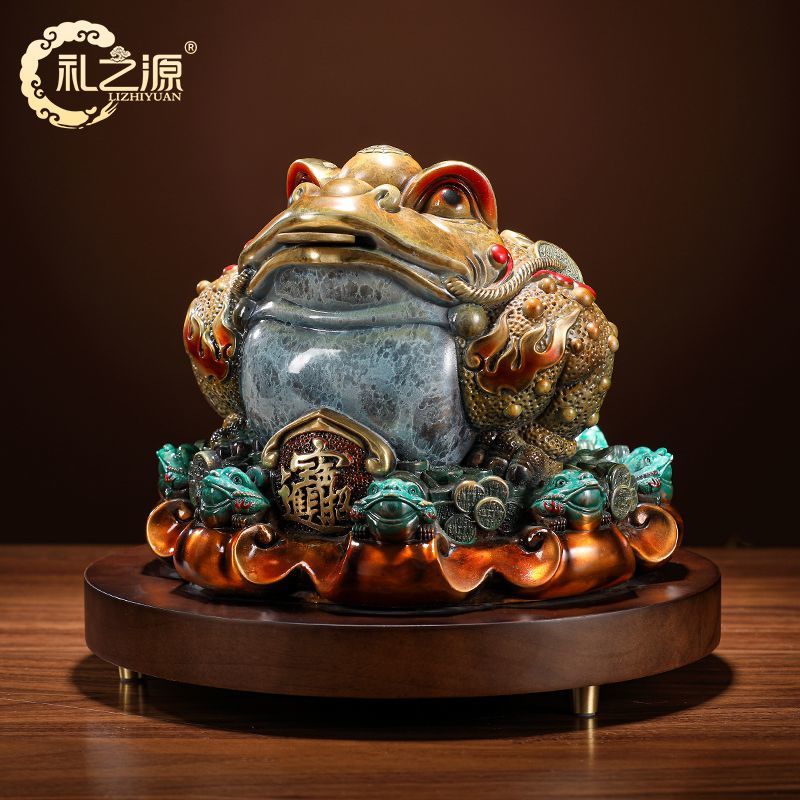 The source of gifts to attract wealth and prosperity, all-copper golden toad ornaments, three-legged toad, copper golden cicada, store front desk decoration, opening gift