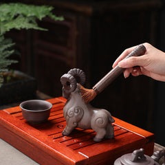 [Novel shape] Yuxuan goat tea pet purple sand ornaments boutique ceramic tea toy tea art tea tray accessories 12 zodiac sheep craft ornaments