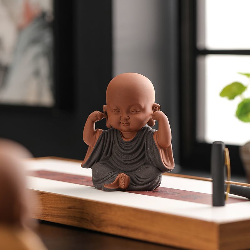 Chinese Zen Three Little Monks Cute Characters Ceramic Home Furnishings Office Desktop Zen Tea Pet Furnishings