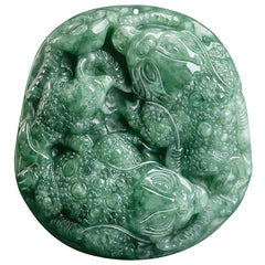 Natural jadeite fortune-attracting golden toad pendant, ice jade, green golden toad large pendant, jade plaque, fortune-attracting