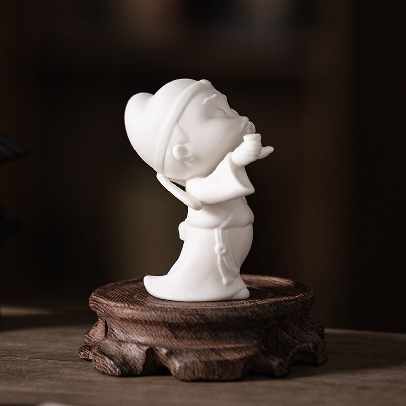 Creative white porcelain Li Bai tea pet small ornaments character home living room study porch office desktop boutique decoration