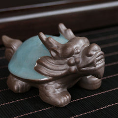 Geyao tea pet dragon turtle ornaments exquisite handmade can be raised to attract wealth cracked tea play tea ceremony accessories tea table tea tray decoration