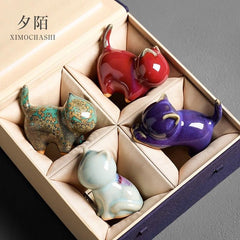 Forbidden City creative cute ceramic kitten ornaments desktop living room coffee table decoration fish tank potted landscape tea pet