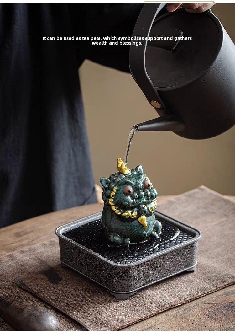 Creative ceramic Pixiu aromatherapy furnace ornaments home indoor fortune kiln change tea pet tea play line incense holder incense burner