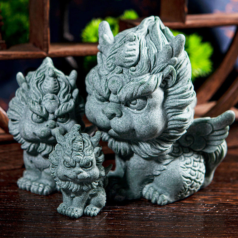 Green sandstone fortune-attracting Pixiu Chinese tea table ornaments decoration Kirin large tea pet ornaments landscape home ornaments