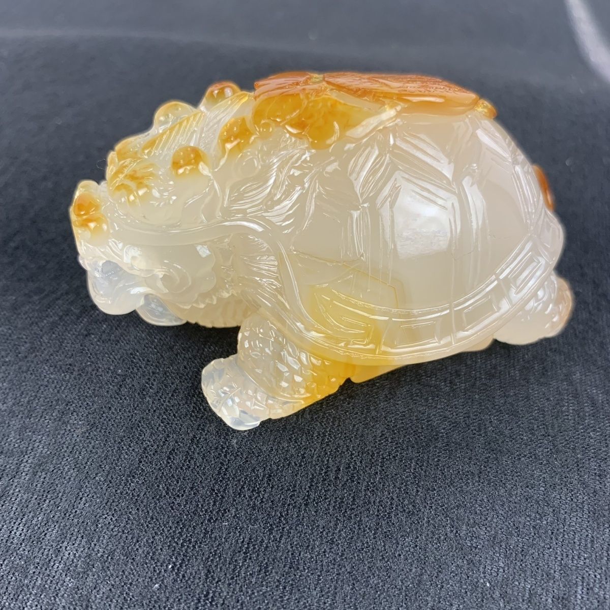 Natural chalcedony, colorful and cleverly carved dragon turtle small ornaments, exquisitely carved chalcedony dragon turtle tea pet birthday gift