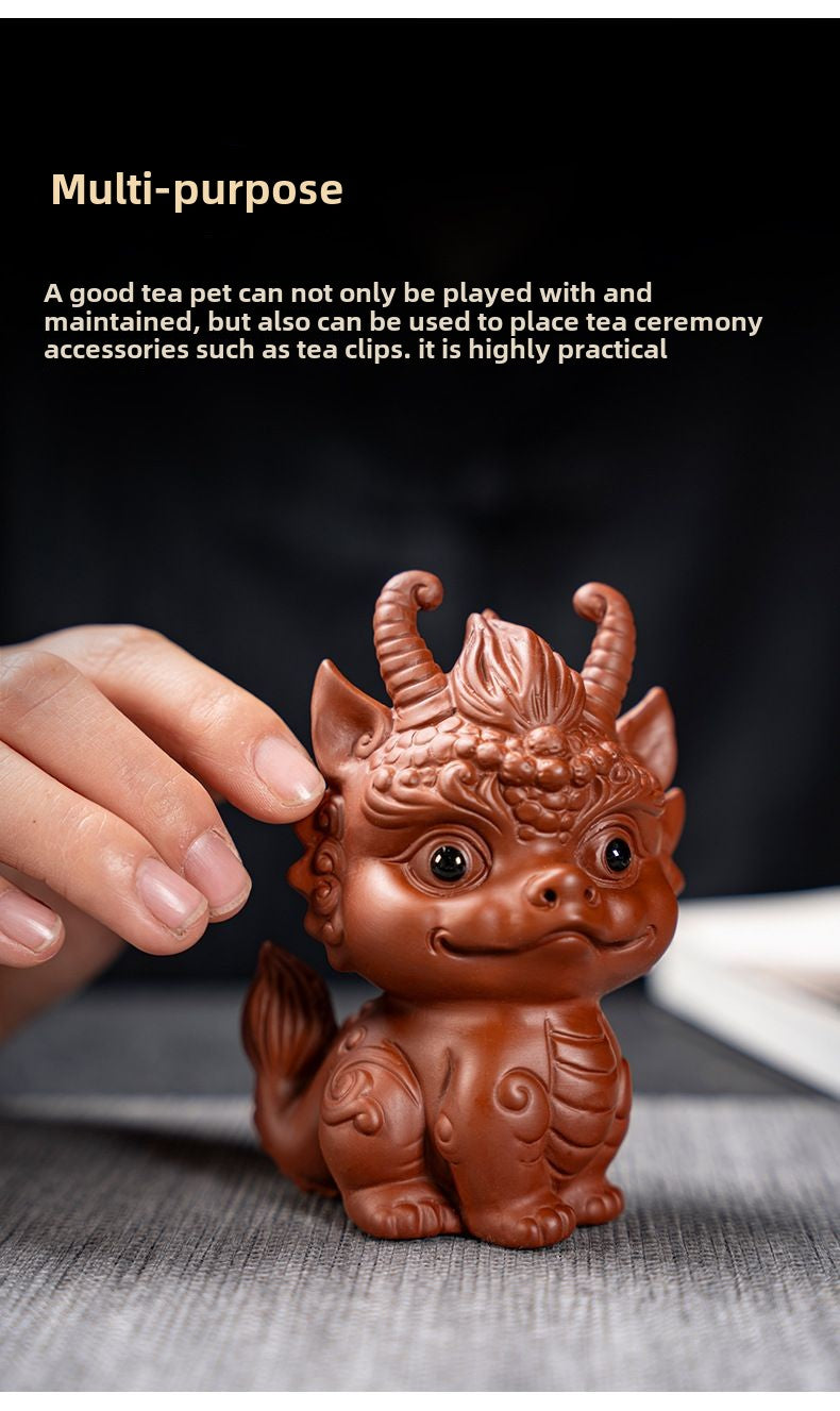 [Exquisite workmanship] Zisha tea pet dragon ornaments can attract wealth and can be used to raise fine tea and play with dual-purpose tea tables, personalized twelve zodiac dragon tea pet ornaments