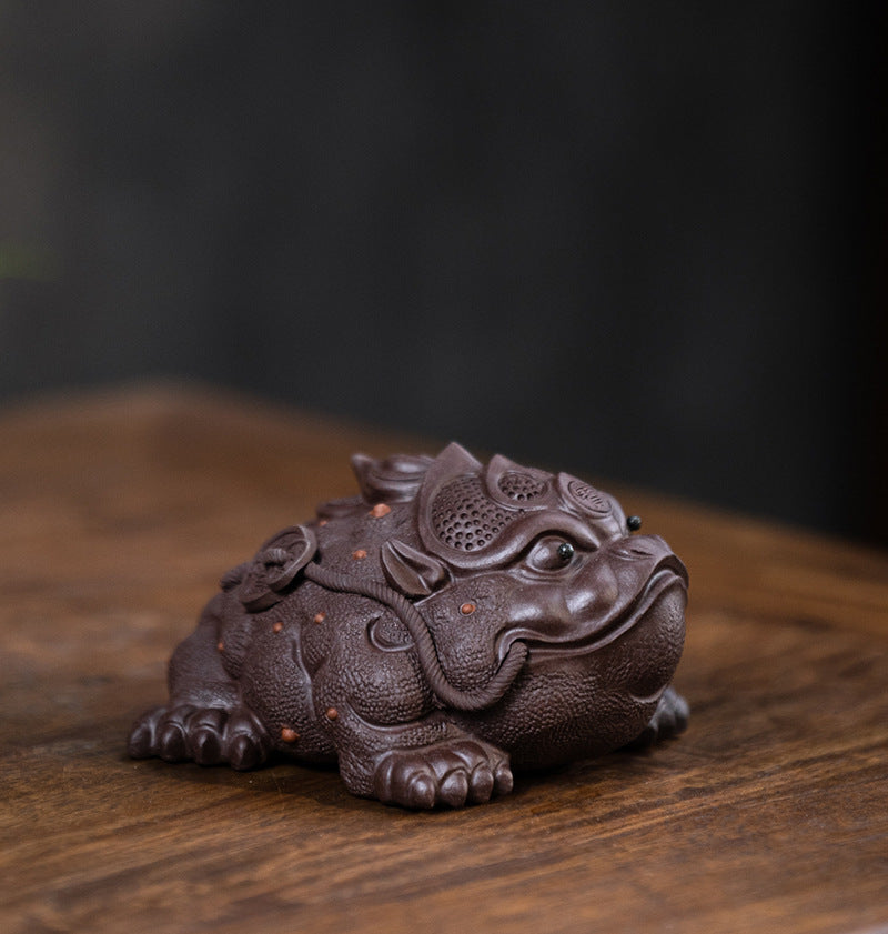 Yixing purple clay tea pet ornaments high-end purple clay three-legged golden toad fortune tea pet can be raised