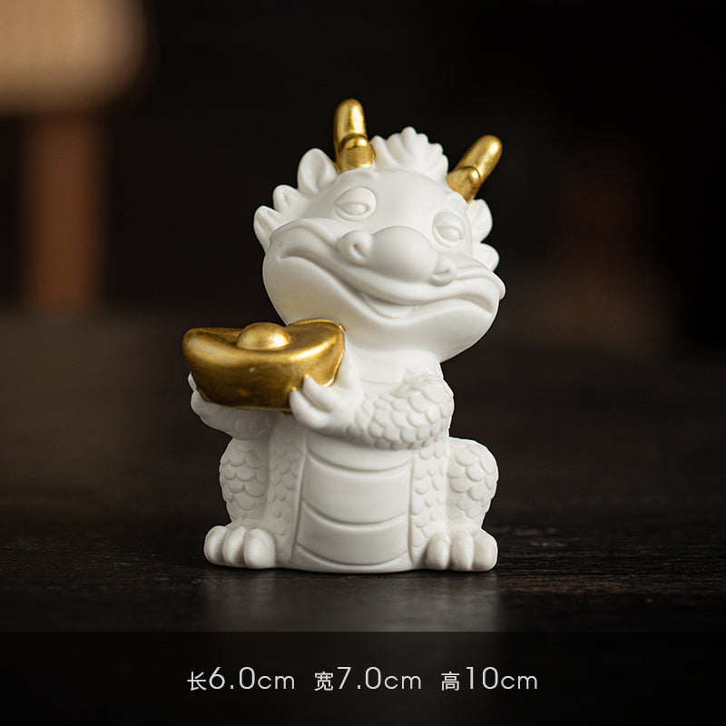 Creative white porcelain cute zodiac dragon tea pet ornaments lucky dragon tea ceremony tea play tea table decoration mascot gift