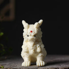 Ivory fruit auspicious beast three-eyed unicorn micro landscape ornaments car center console ornaments Chinese style tea pet