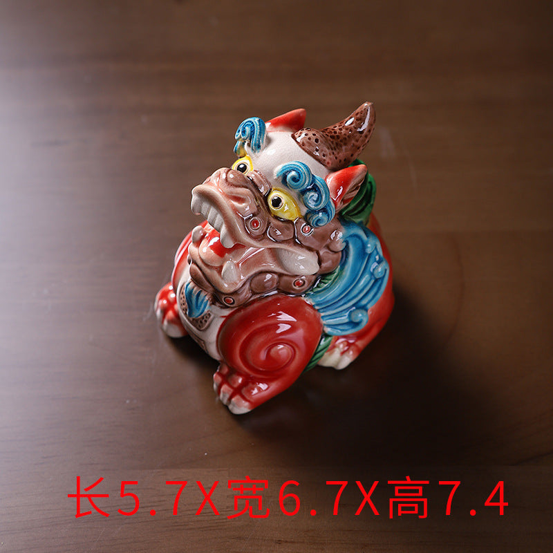 Cute cartoon golden toad Pixiu ceramic pottery tea pet ornaments tea toys can be raised in the living room tea table car