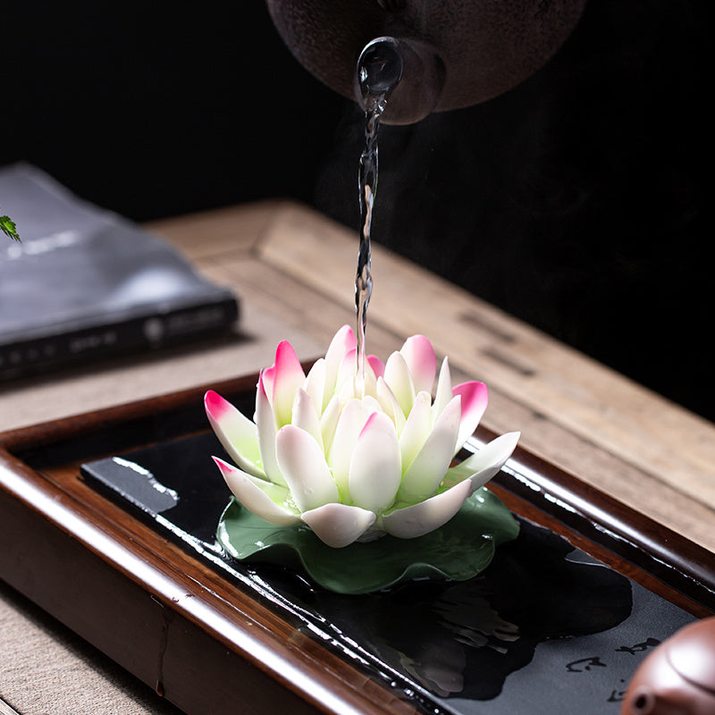 Ceramic color-changing lotus pure hand-made flower Zen ornaments can be inserted with incense Kung Fu tea ceremony color-changing tea pet tea set incense