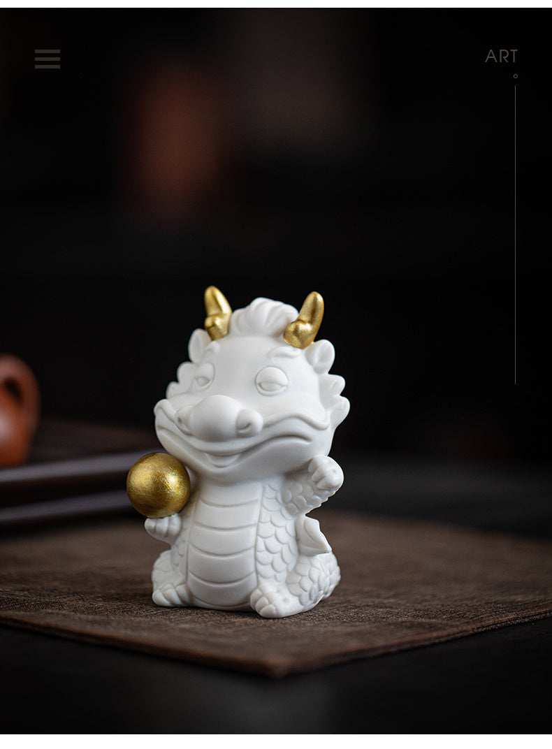 Creative white porcelain cute zodiac dragon tea pet ornaments lucky dragon tea ceremony tea play tea table decoration mascot gift