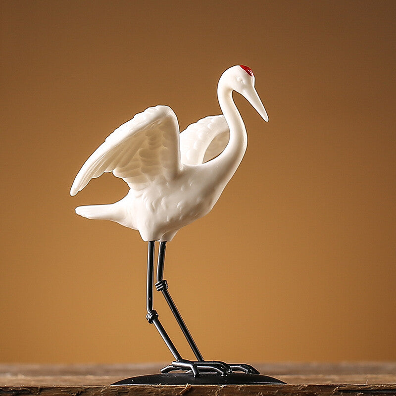 Creative Dehua white porcelain crane boutique can be raised tea pet ornaments office living room study desktop decoration gift