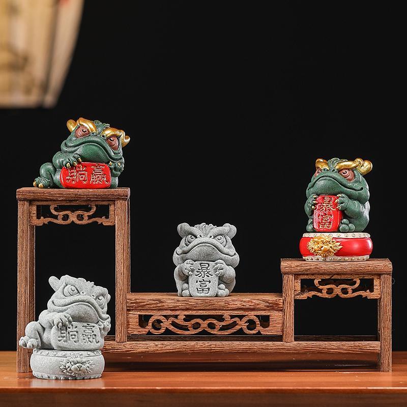 Green sandstone national trend style golden toad to attract wealth and win mascot tea pet tea play fish tank landscaping decoration ornaments