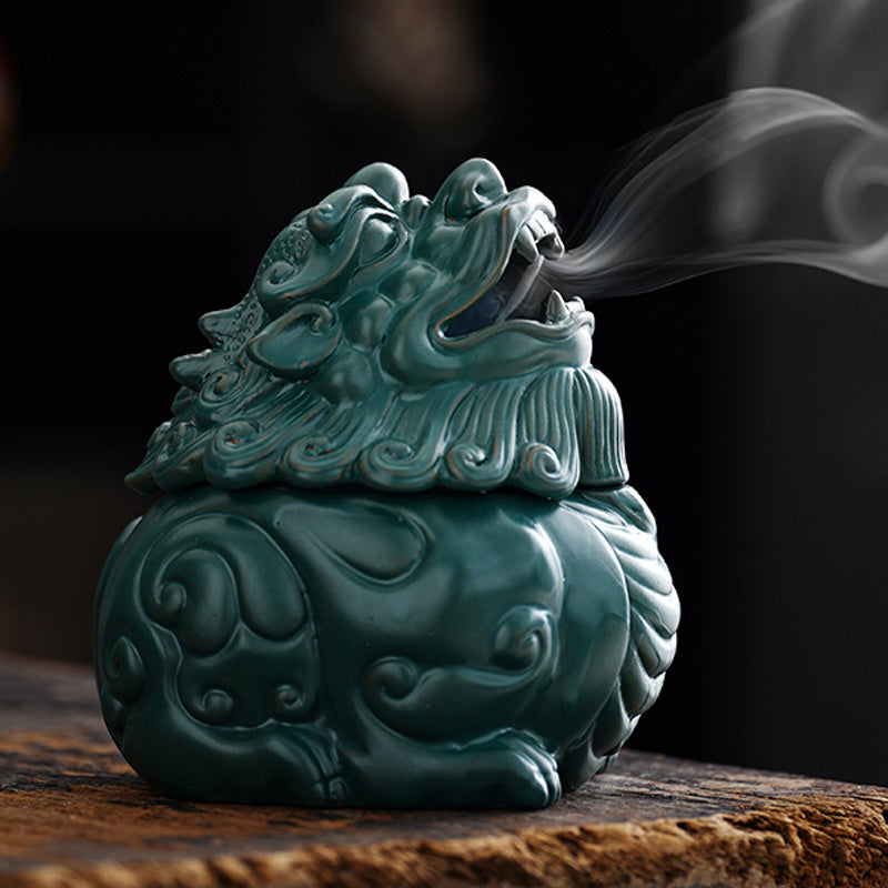 Ceramic Zen mythical beast Kirin plate incense burner mugwort agarwood Suan Ni sandalwood incense burner tea pet creative ornaments