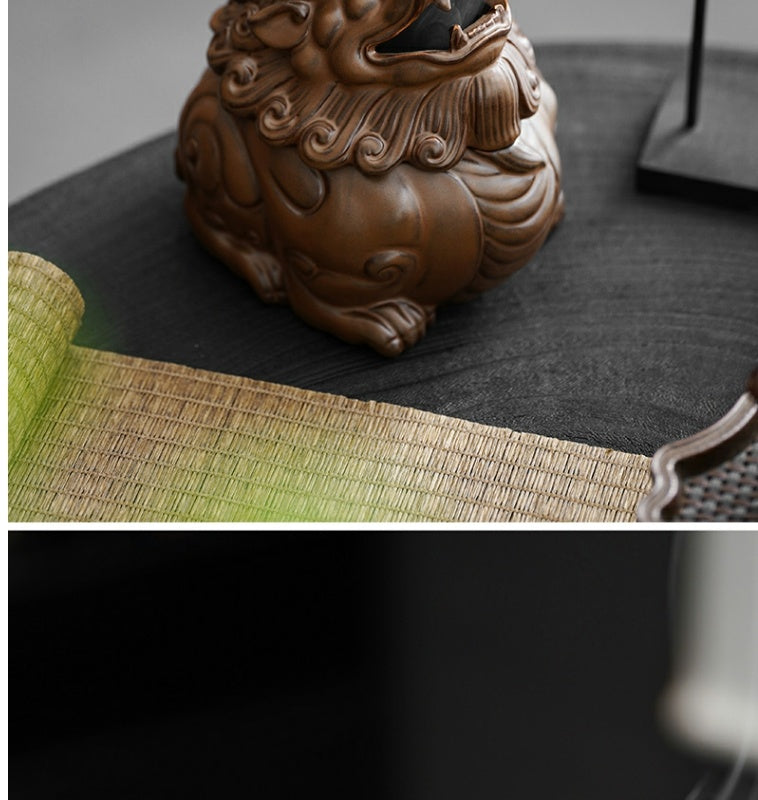 Ceramic Zen mythical beast Kirin plate incense burner mugwort agarwood Suan Ni sandalwood incense burner tea pet creative ornaments