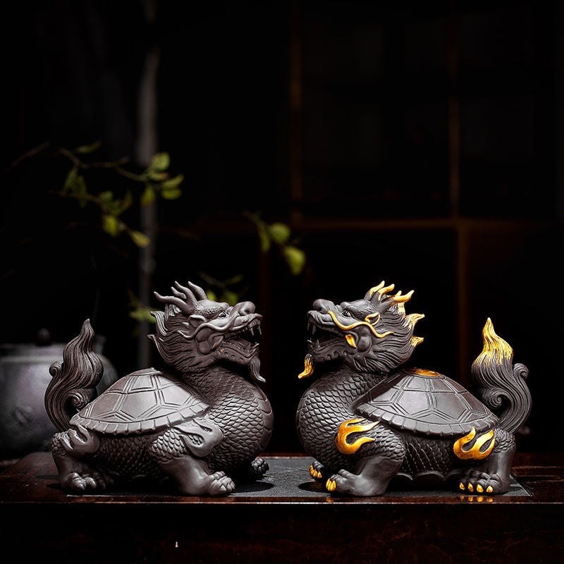 Purple sand tea pet ornaments can be used for home use to attract wealth, dragon turtle, pixiu, golden toad, office tea toys, fine tea ceremony accessories