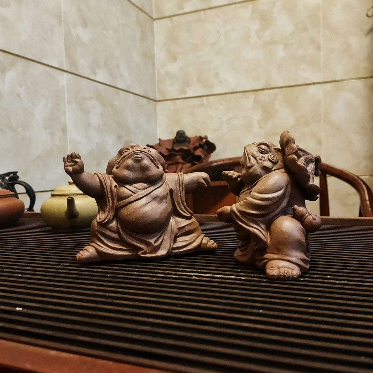 Yixing purple sand tea pets to attract wealth high-end boutique a pair of Tai Chi toad golden toad sculpture ornaments