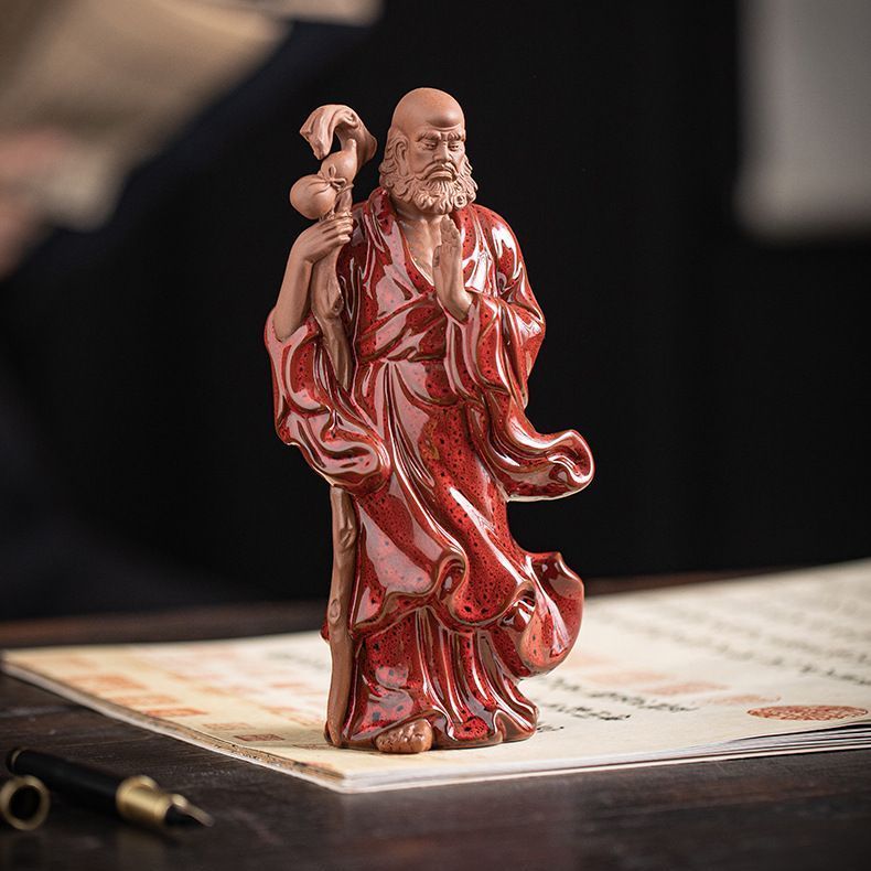 Zen ceramic sculpture of Bodhidharma, a figure on the desktop, a tea pet for the living room, a tea room, a shelf for decoration