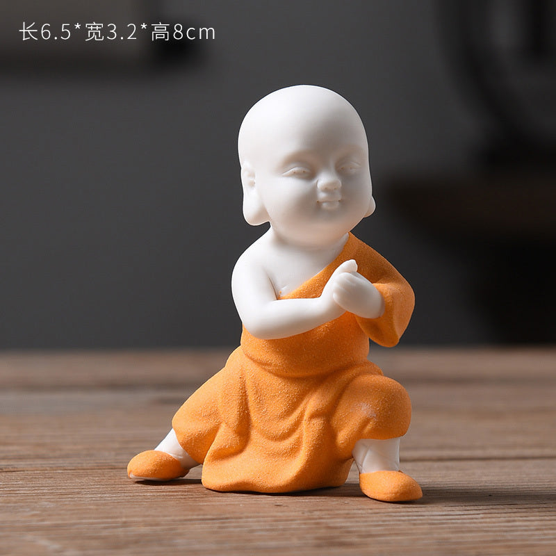 Tea pet ornaments ceramic kung fu little monk boutique can be raised high white porcelain sand mining living room decoration tea utensils table accessories