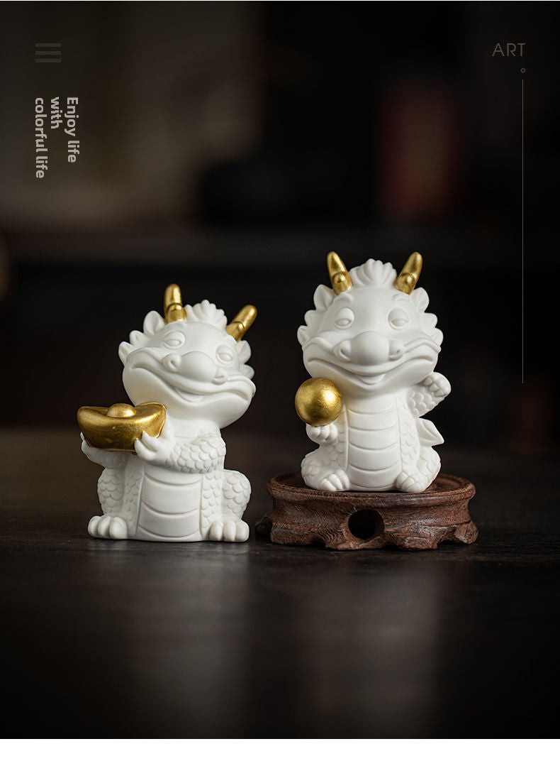 Creative white porcelain cute zodiac dragon tea pet ornaments lucky dragon tea ceremony tea play tea table decoration mascot gift