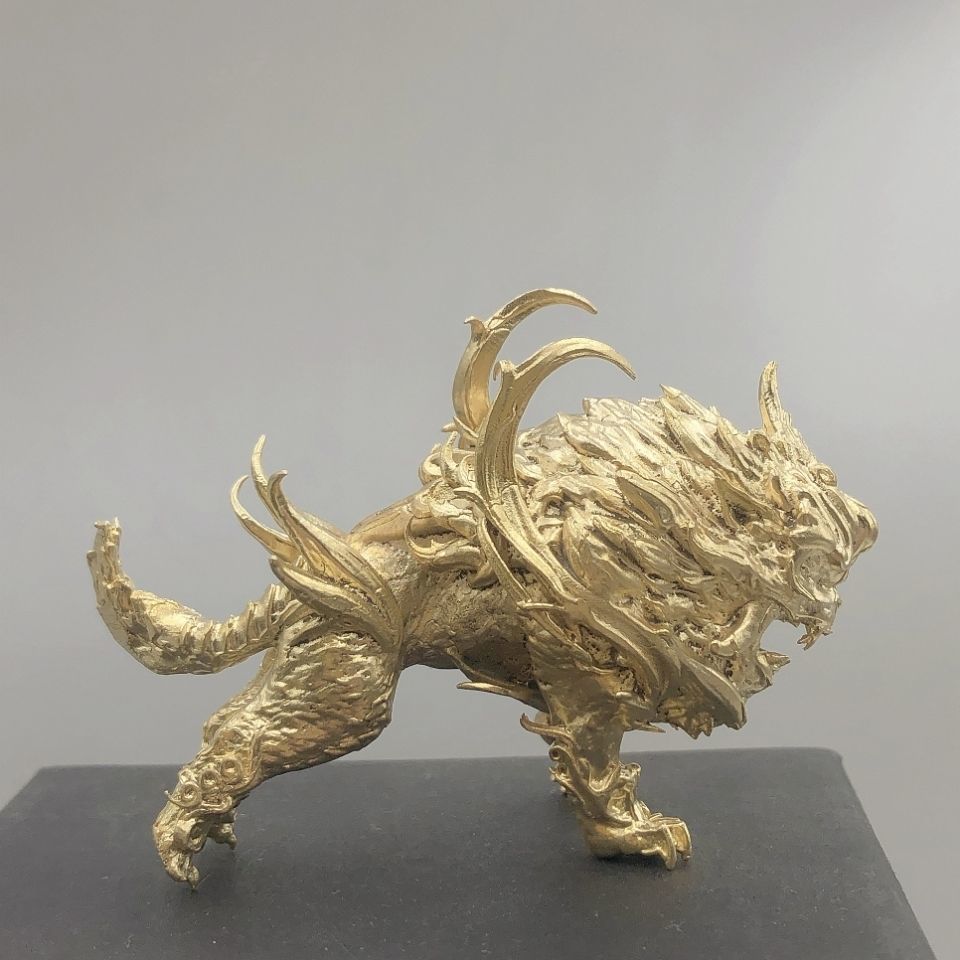 Ancient mythical beast Qiongqi Qilin Bai Ze pure copper solid domineering ornaments Chaos Taotie Taowu Bi'an Charter Chiwen