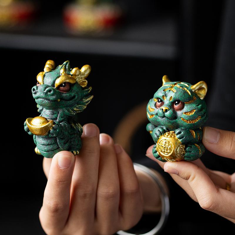 New Chinese style cute healing system fortune-attracting four beasts mascots blue sandstone tea pet ornaments Qinglong desktop decoration