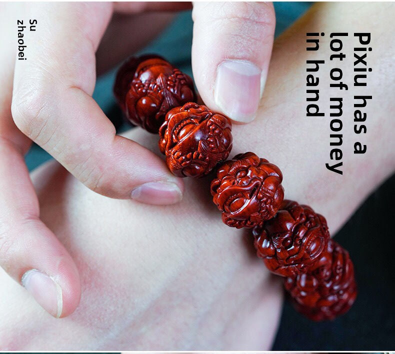 Authentic small-leaf red sandalwood bracelet, lucky Pixiu carved cliff cypress sandalwood rosewood bracelet, men's play bracelet