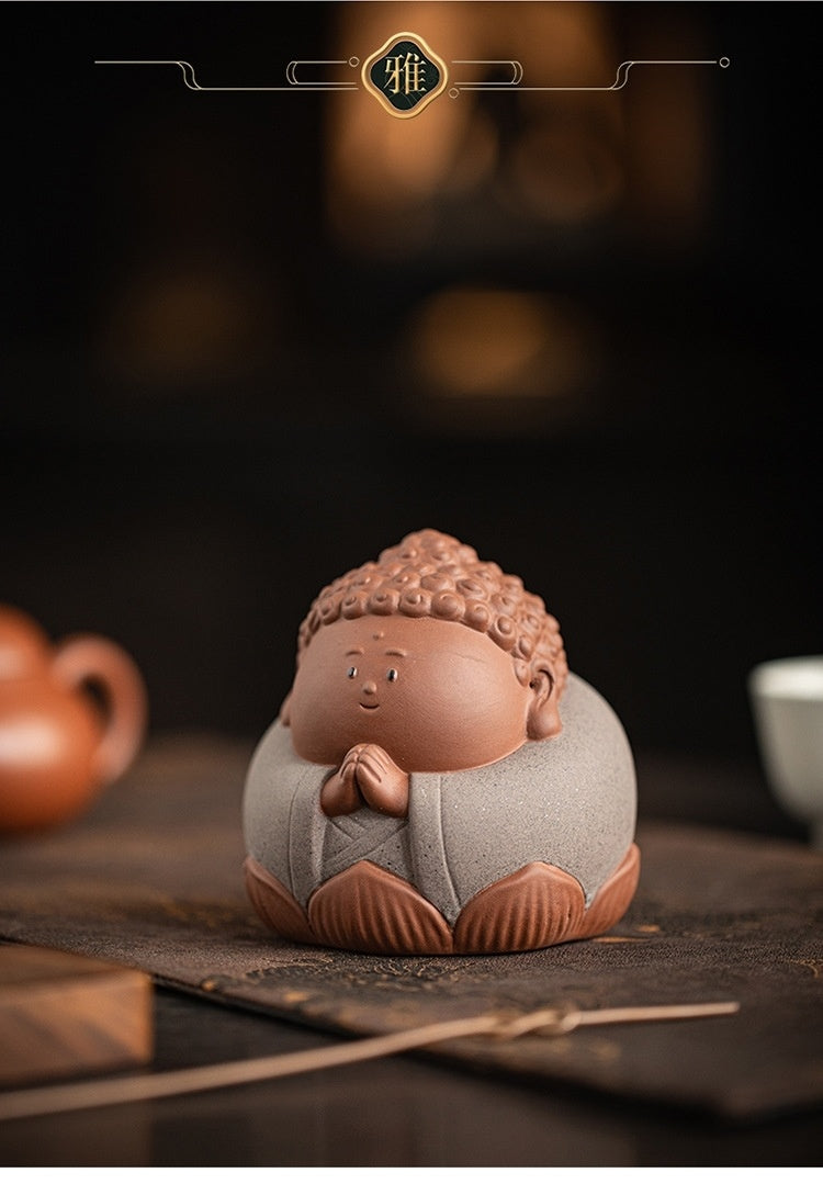 [Auspicious pattern embellishment] Cute Q version little Tathagata purple sand tea pet ornaments Guanyin Bodhisattva crafts Zen tea room desktop decorations