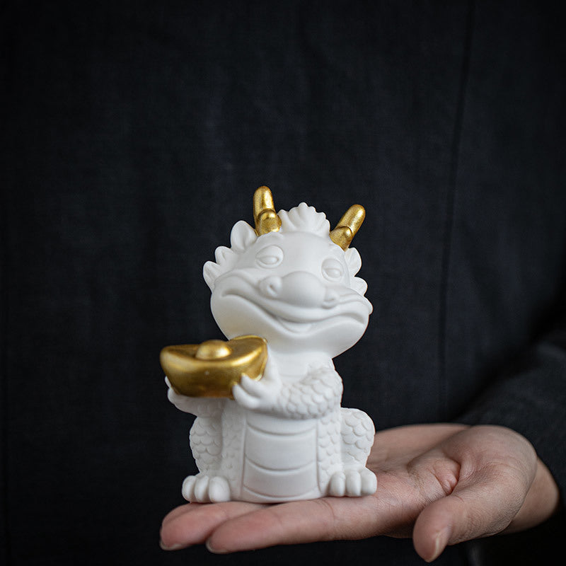 Creative white porcelain cute zodiac dragon tea pet ornaments lucky dragon tea ceremony tea play tea table decoration mascot gift