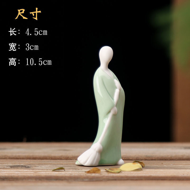 Fushoutao exquisite tea pet ornaments Geyao ice crack can be raised tea toys tea set Xiaoheshan tea pet Three Kingdoms tea toys