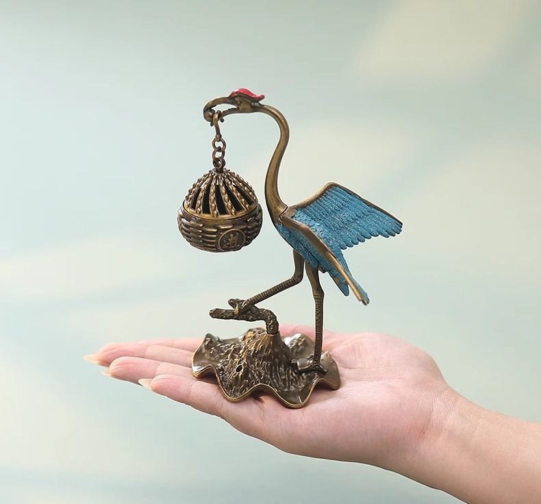 Flying crane incense burner home indoor tea pet tea table small ornaments incense burner small plate incense burner Chinese style incense burner