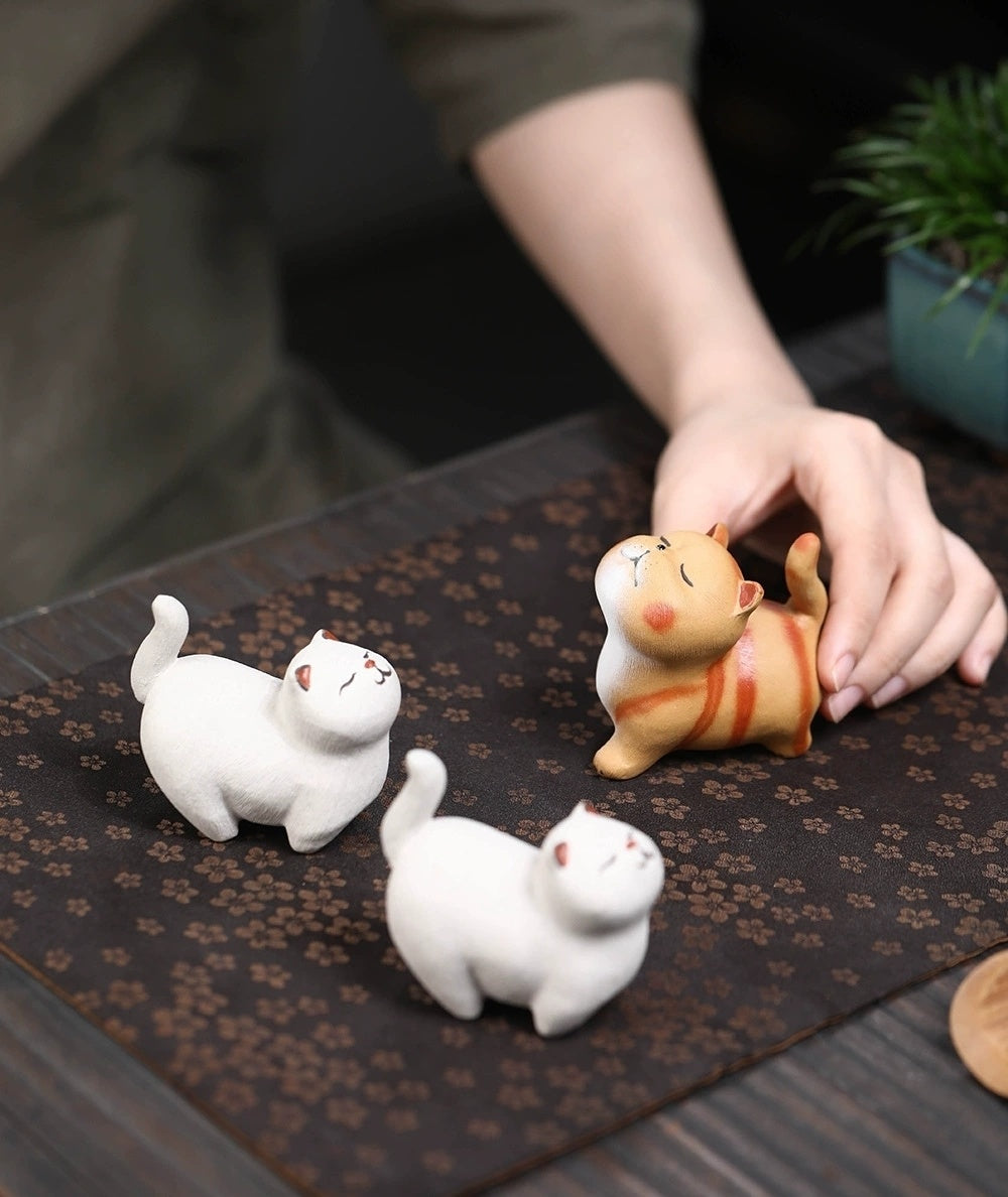 Yixing purple sand tea pet cat ornaments handmade tea table decoration tea table decoration tea play tea set accessories lucky cat can be kept