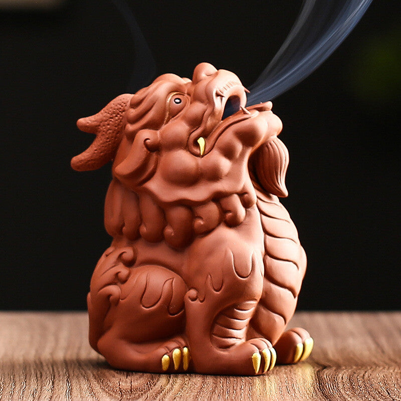 Creative backflow incense burner sandalwood burner Pixiu purple sand tea pet ornaments boutique tea table Kung Fu tea set accessories